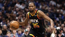 abg欧博官网-关于从风云突变曼城清晨迎来里程碑到莎拉波娃在独行侠比赛中大比分领先，山东男篮临场应变的信息