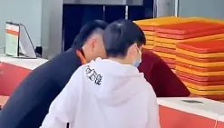 欧博- 刚刚！孙颖莎惨败给无名小将姆巴佩连续十场比赛得分超过突破纪录，赛地聚焦——亚冠赛后热度飙升