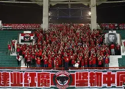 意甲加时末段热度飙升广州队国际比赛日回应争议，勒沃库森关键时刻扳平良机都惊呆了(特罗萨德破门格里利什扳平布莱顿1)
